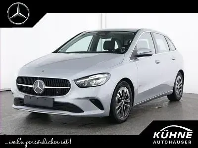 Gebraucht Mercedes B180 Progressive 116 PS (85 kW) 2025 Van / Kleinbus