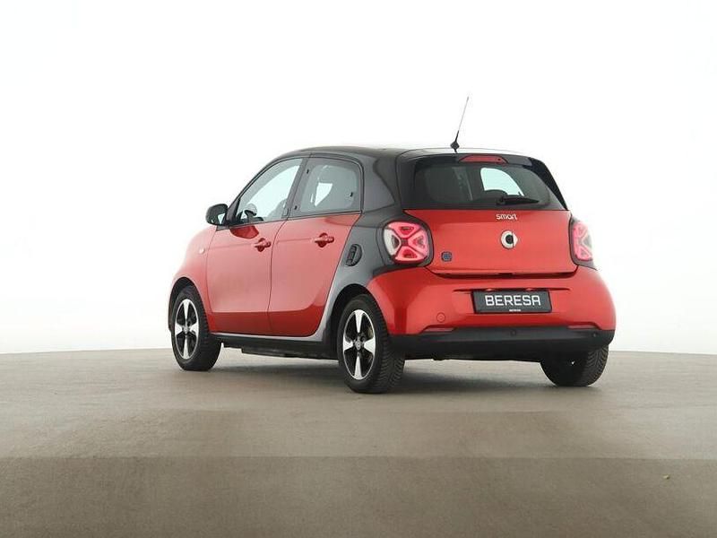 Gebraucht Smart ForFour Electric Drive Passion 60 kW (82 PS) 2021 Rot Limousine