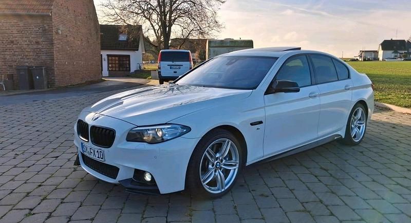 Weiß Gebraucht 2013 BMW 550 M Sport Limousine | 17.999 € (Superpreis) - Bild 1/4