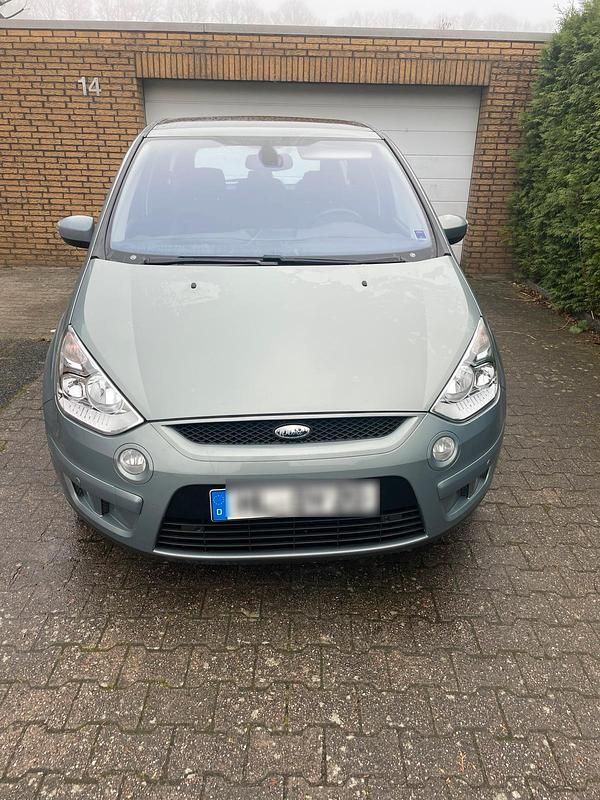 Andere farben Gebraucht 2009 Ford S-MAX S Van / Kleinbus | 4.800 € (Guter Preis) - Bild 1/4