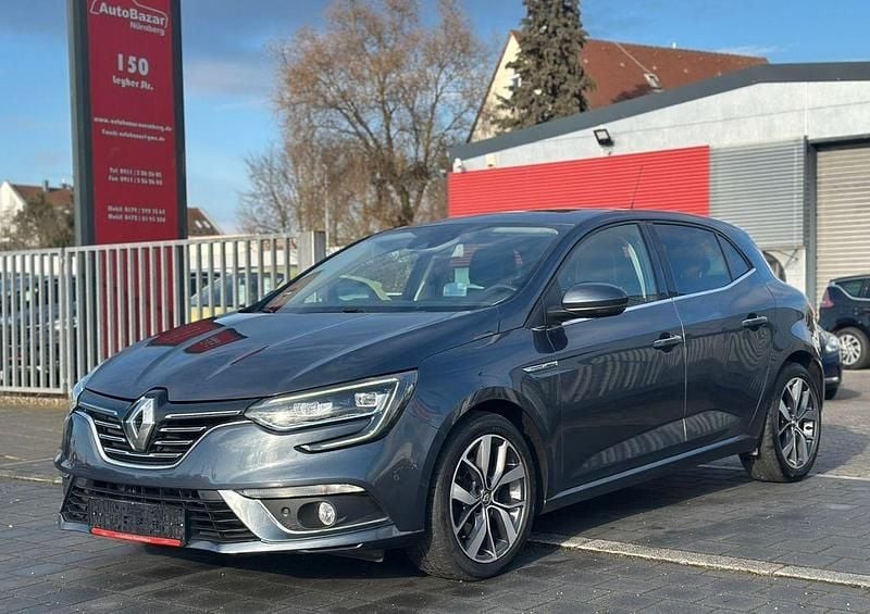 Grau Gebraucht 2017 Renault Mégane IV Bose Edition Limousine | 9.990 € (Fairer Preis) - Bild 1/4