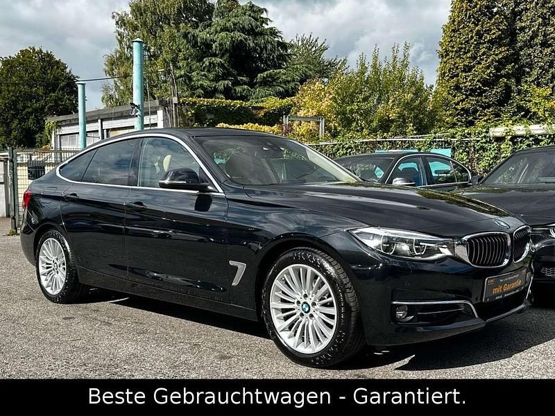 Gebraucht BMW 318 Luxury Line 150 PS (110 kW) 2018 Schwarz Limousine