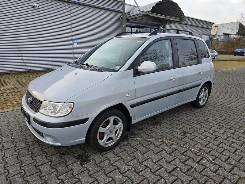 Gebraucht Hyundai Matrix 122 PS (89 kW) 2005 Grau Van / Kleinbus