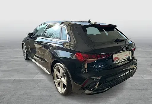Gebraucht Audi A3 S-Line 150 PS (110 kW) 2025 Schwarz Limousine