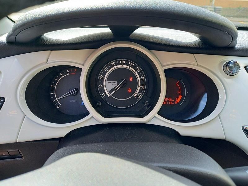 Gebraucht Citroën C3 SELECTION 82 PS (60 kW) 2013 Schwarz Kleinwagen