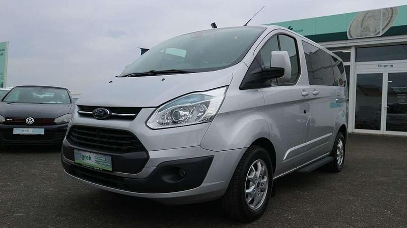 Second-hand Ford Transit Custom Titanium 155 CP (114 kW) 2013 Argintiu Break