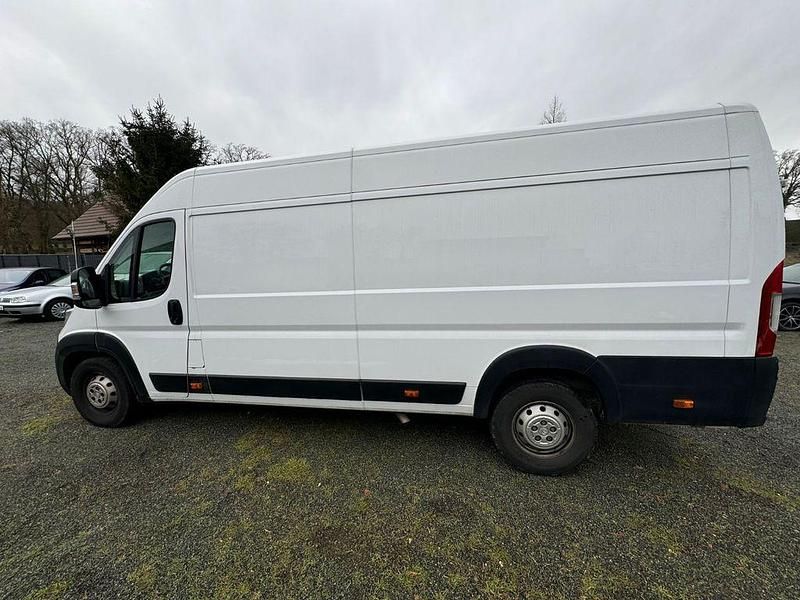 Gebraucht Citroën Jumper 165 PS (121 kW) 2024 Weiß Van / Kleinbus