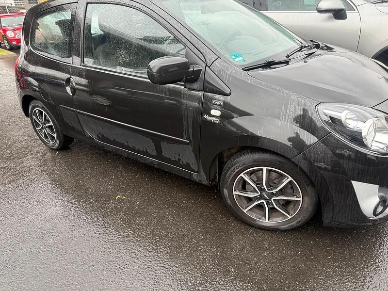 Gebraucht Renault Twingo 75 PS (55 kW) 2011 Schwarz Kleinwagen