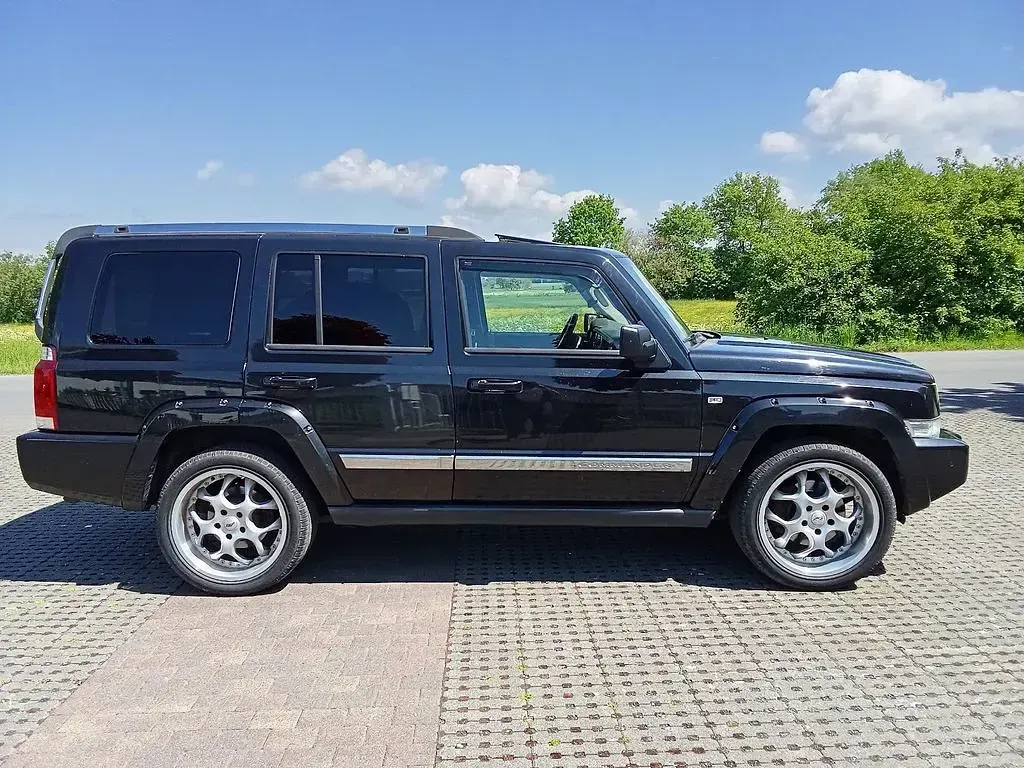 Occasion Jeep Commander Limited 218 ch (160 kW) 2007 Noir SUV