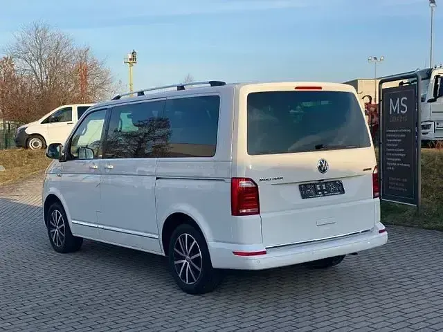 Używany VW Multivan Highline 204 KM (150 kW) 2018 Andere Minivan
