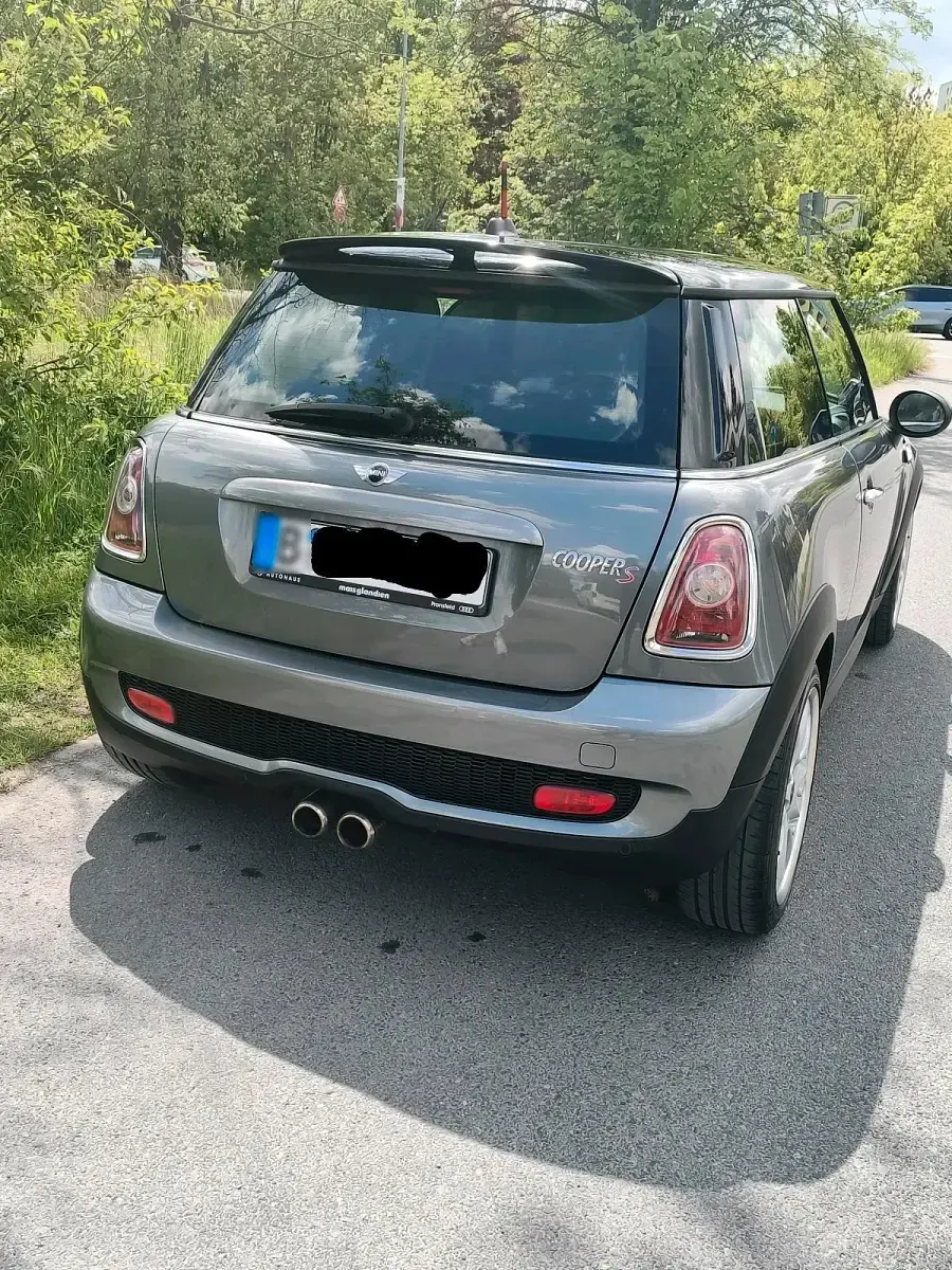 Używany Mini Cooper S 174 KM (127 kW) 2007 Szary Hatchback