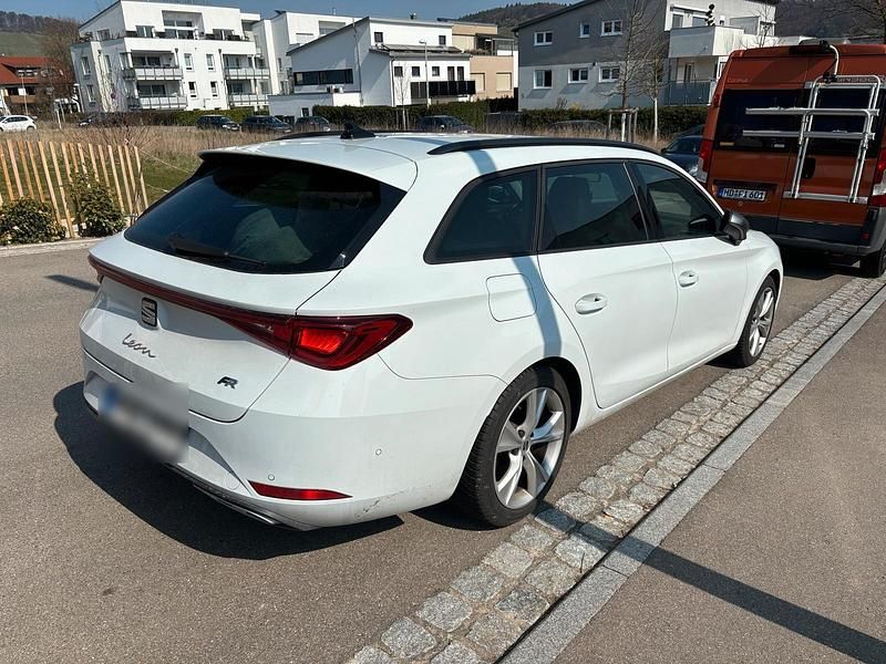 Gebraucht Seat Leon FR 150 PS (110 kW) 2024 Weiß Kombi