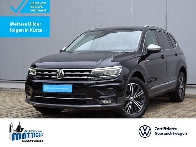 Deep black perleffekt Gebraucht 2019 VW Tiguan Allspace Pro SUV | 31.790 € (Etwas zu teuer) - Bild 1/3