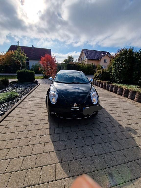 Schwarz Gebraucht 2011 Alfa Romeo MiTo Turismo Kleinwagen | 4.290 € (Fairer Preis) - Bild 1/4