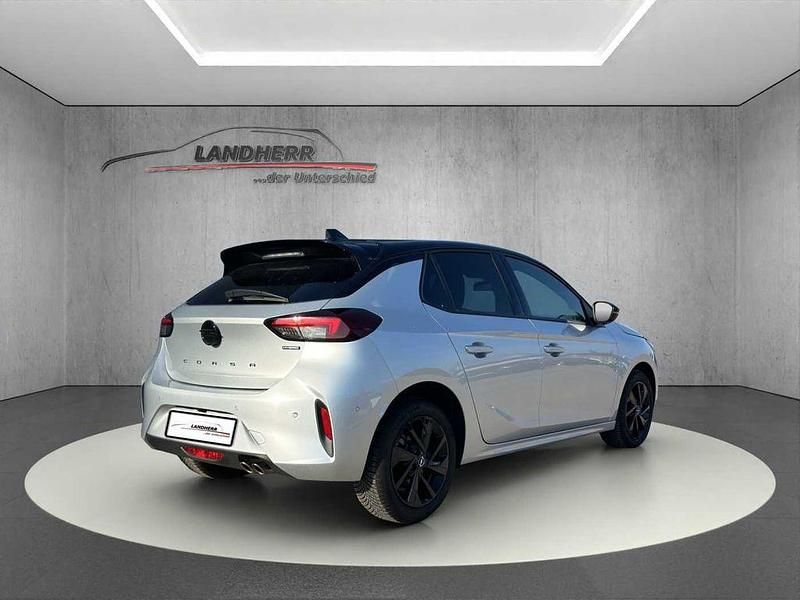 Gebraucht Opel Corsa 136 PS (100 kW) 2025 Kristall silber Kleinwagen