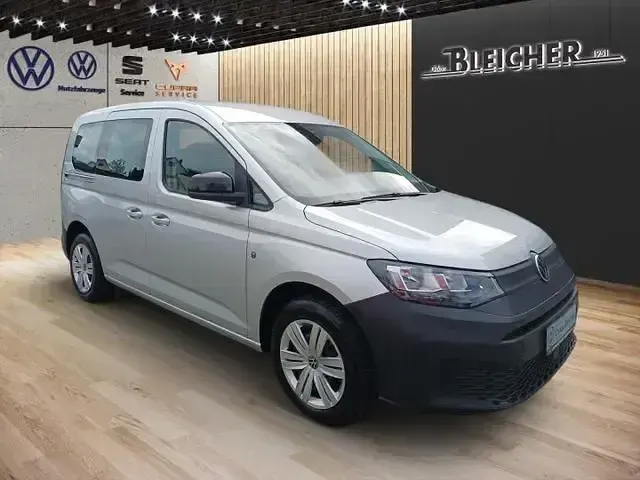 Occasion VW Caddy Basis 114 ch (83 kW) 2023 Argent Monospace