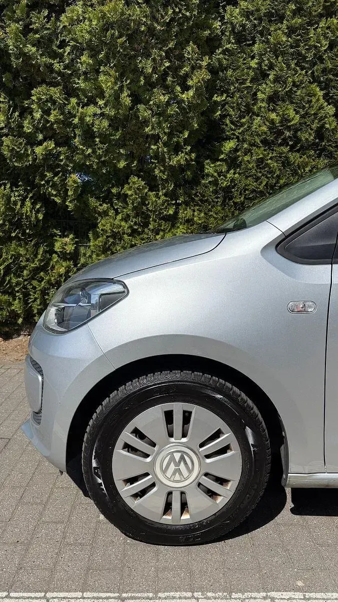 Second-hand VW up! 75 CP (55 kW) 2012 Argintiu Hatchback