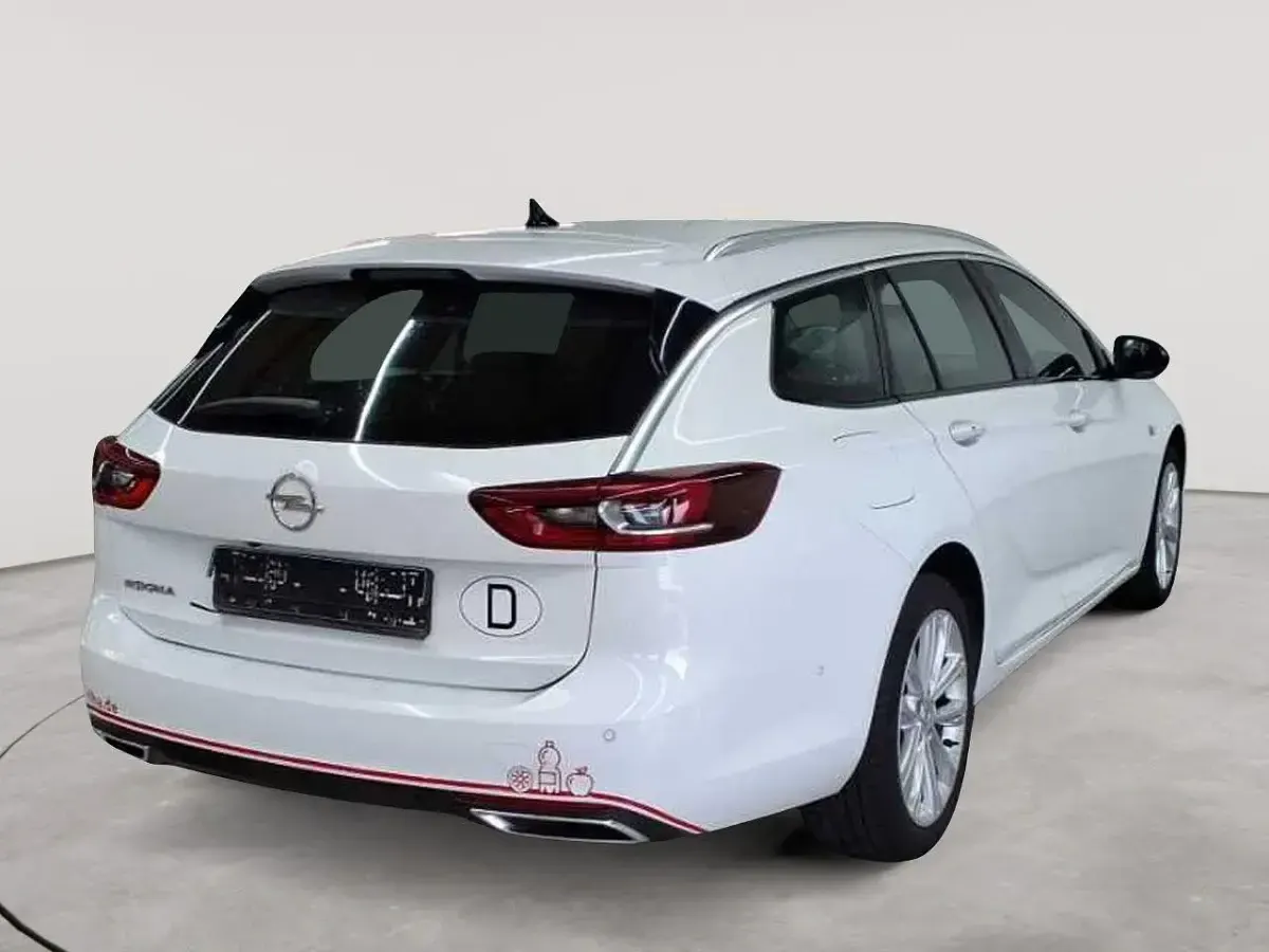Gebraucht Opel Insignia Elegance 174 PS (127 kW) 2021 Weiß Kombi