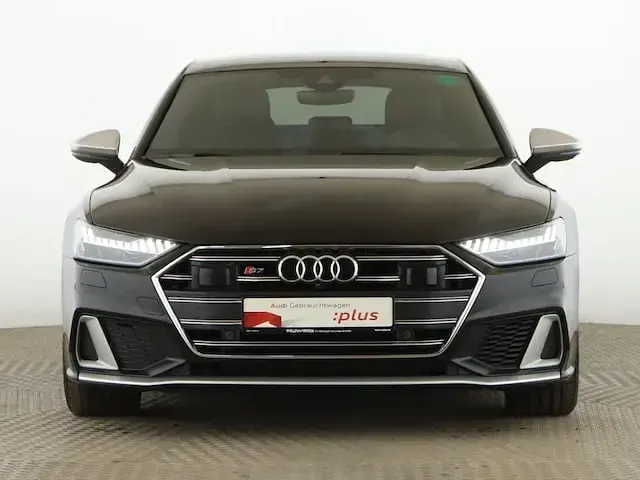 Gebraucht Audi S7 Sportback Sport 344 PS (253 kW) 2023 Mythosschwarz metallic Kleinwagen
