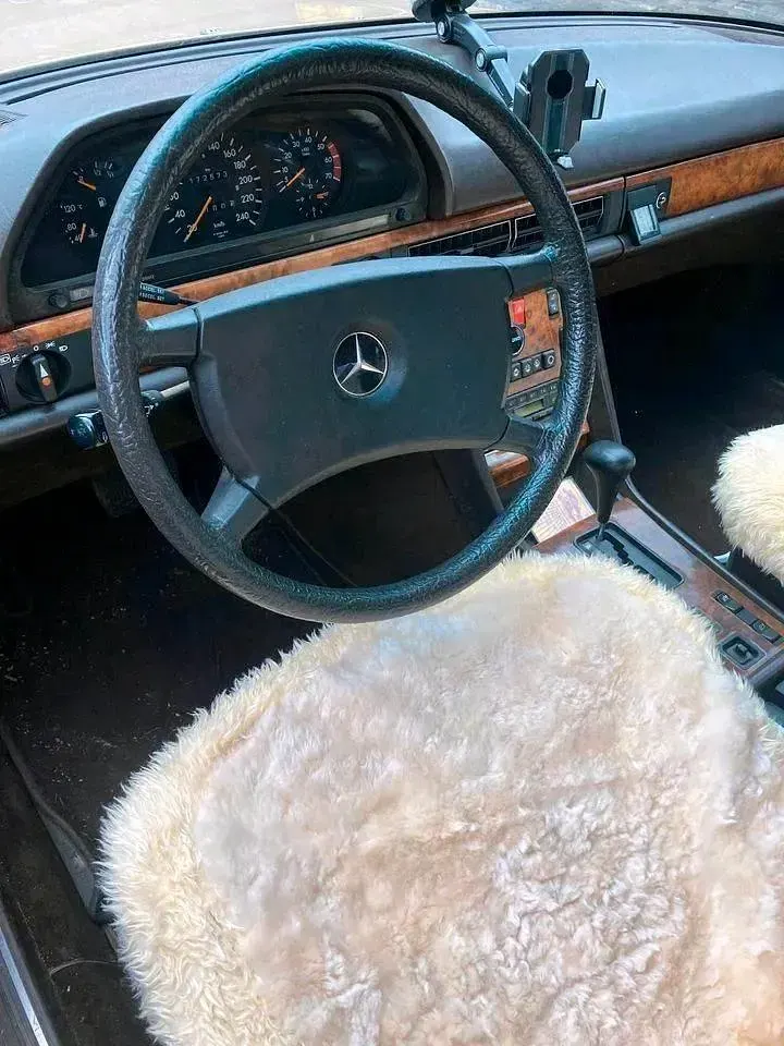 Gebraucht Mercedes 380 SE 217 PS (159 kW) 1982 Gold Limousine