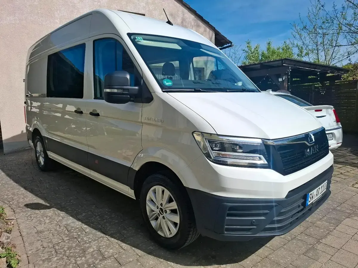 Second-hand MAN TGE 177 CP (130 kW) 2020 Alb Van