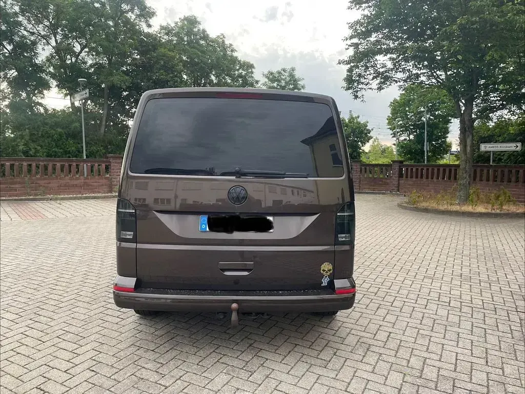 Gebraucht VW T6 150 PS (110 kW) 2015 Braun Van