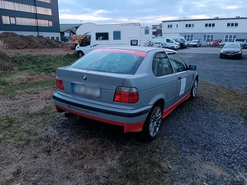 Gebraucht BMW 323 170 PS (125 kW) 1998 Grau Coupé