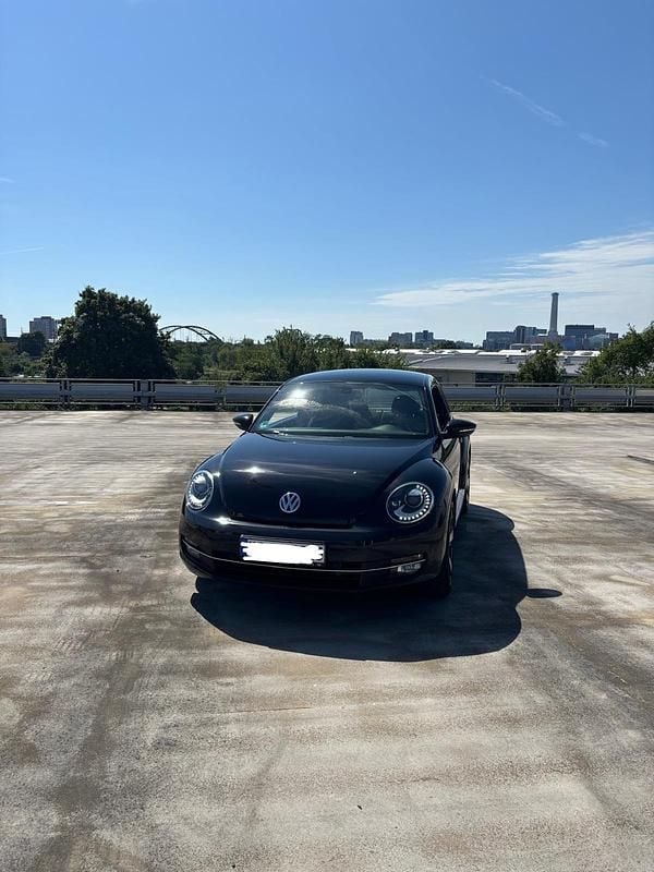 Schwarz Gebraucht 2013 VW Beetle Kleinwagen | 8.999 € (Fairer Preis) - Bild 1/4