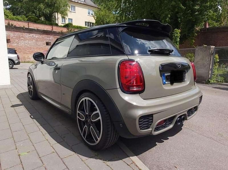 Gebraucht Mini John Cooper Works 170 PS (125 kW) 2019 Grau Kleinwagen