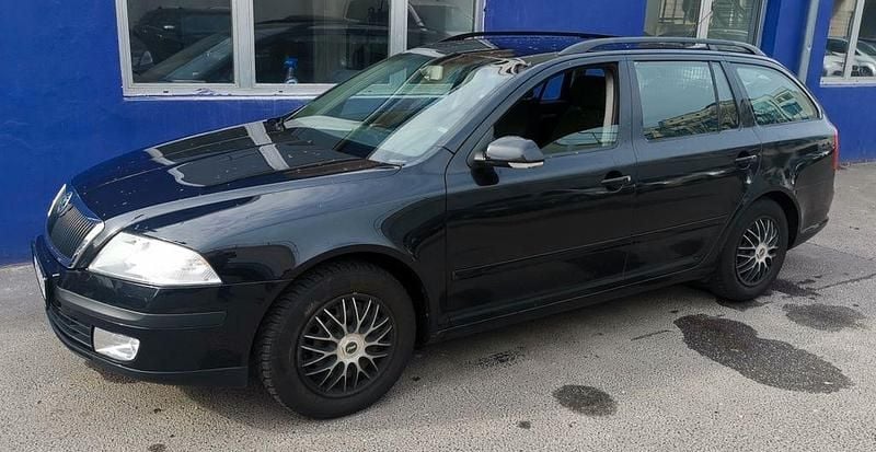 Gebraucht Skoda Octavia 140 PS (102 kW) 2008 Schwarz Kombi