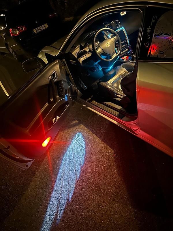 Gebraucht Hyundai Tuscani 143 PS (105 kW) 2005 Grau Coupé