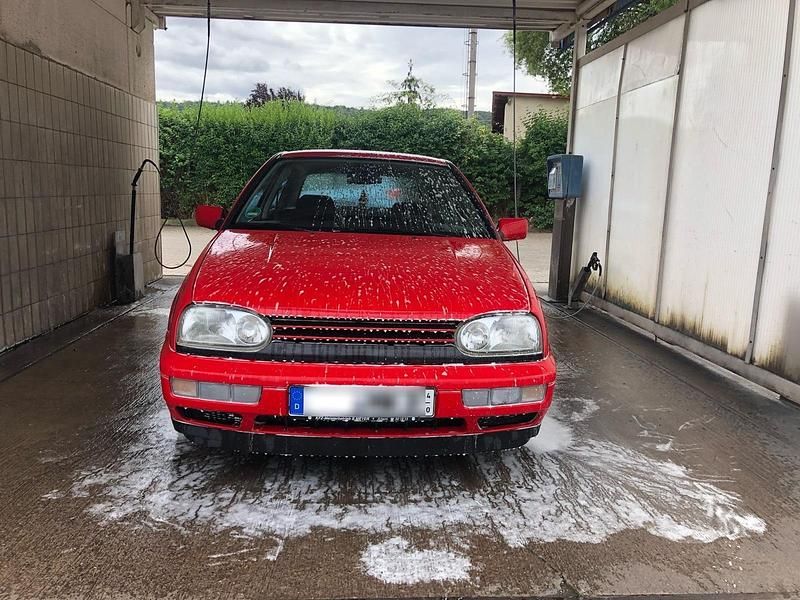 Rot Gebraucht 1996 VW Golf III Kleinwagen | 2.999 € (Fairer Preis) - Bild 1/4