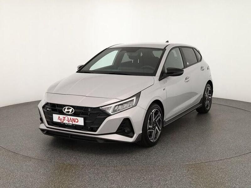 Grau Neu 2025 Hyundai i20 N Line Limousine | 23.890 € (Fairer Preis) - Bild 1/4
