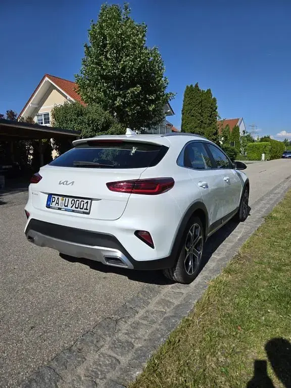 Gebraucht Kia XCeed 160 PS (117 kW) 2022 Weiß SUV