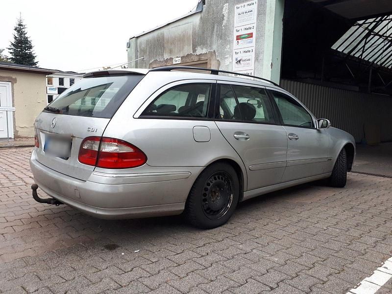 Gebraucht Mercedes 280 190 PS (139 kW) 2008 Silber Kombi