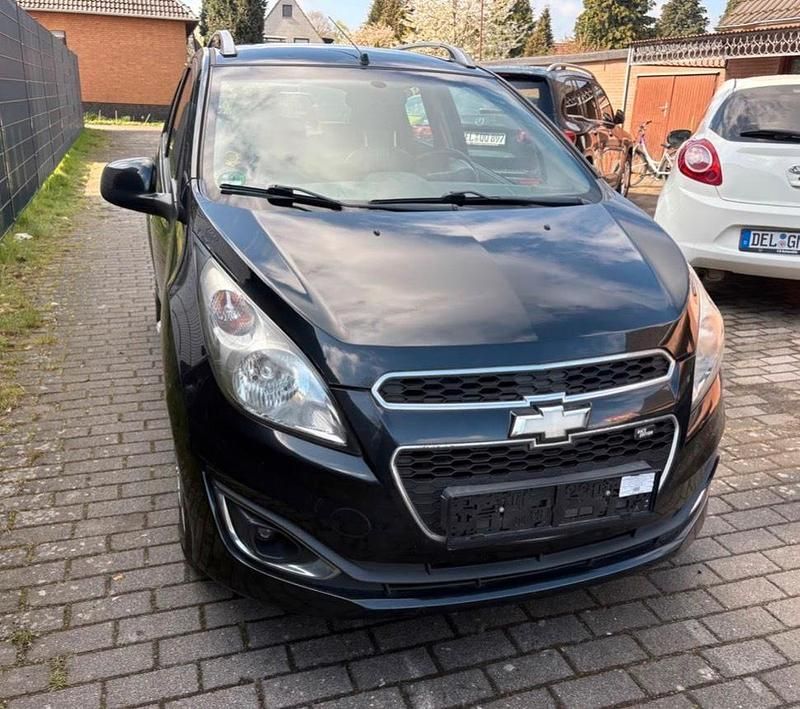 Usado Chevrolet Spark LTZ 82 CV (60 kW) 2014 Negro Utilitario