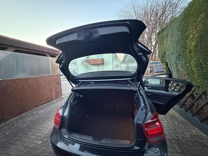 Gebraucht BMW 118 2014 Schwarz Kleinwagen