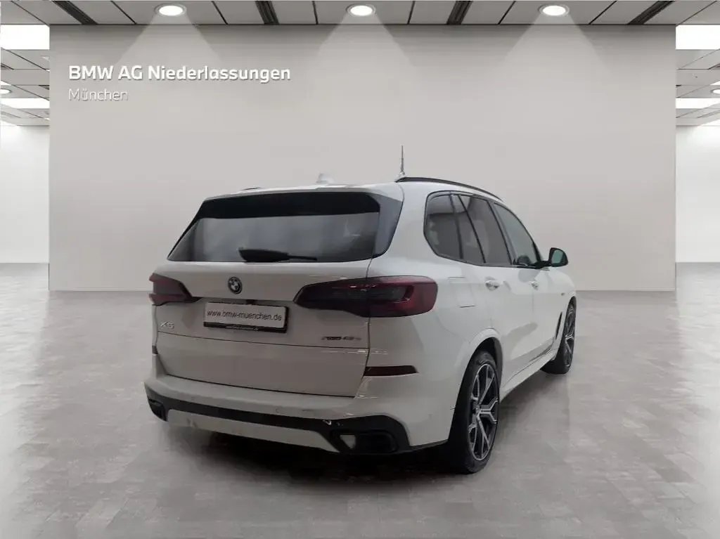 Gebraucht BMW X5 M Sport 286 PS (210 kW) 2022 Weiß SUV