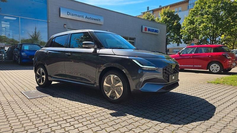 Neu Suzuki Swift Comfort+ 83 PS (61 kW) 2026 Grau Kleinwagen