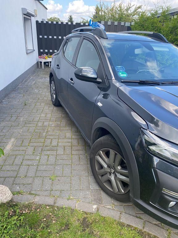 Gebraucht 2022 Dacia Sandero Stepway Limousine | 12.300 € (Fairer Preis) - Bild 1/4