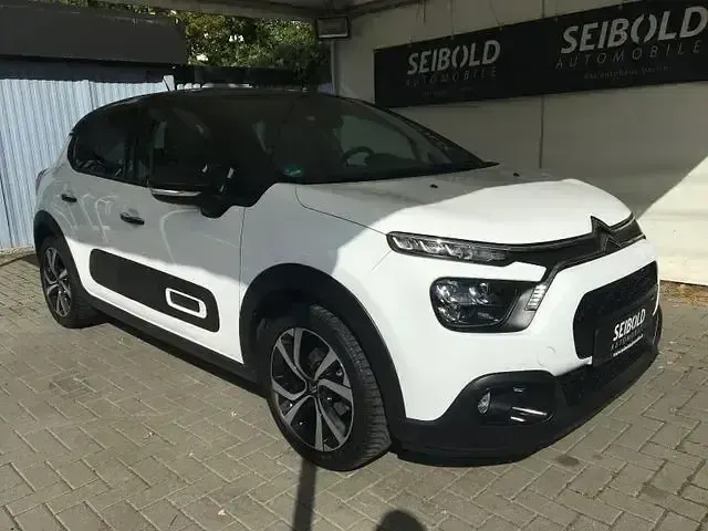 Gebraucht Citroën C3 Shine 110 PS (80 kW) 2024 Weiß Limousine