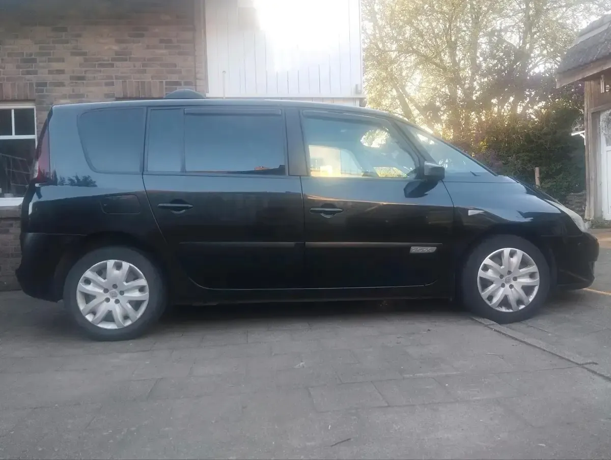 Gebraucht Renault Espace 150 PS (110 kW) 2008 Schwarz Van / Kleinbus