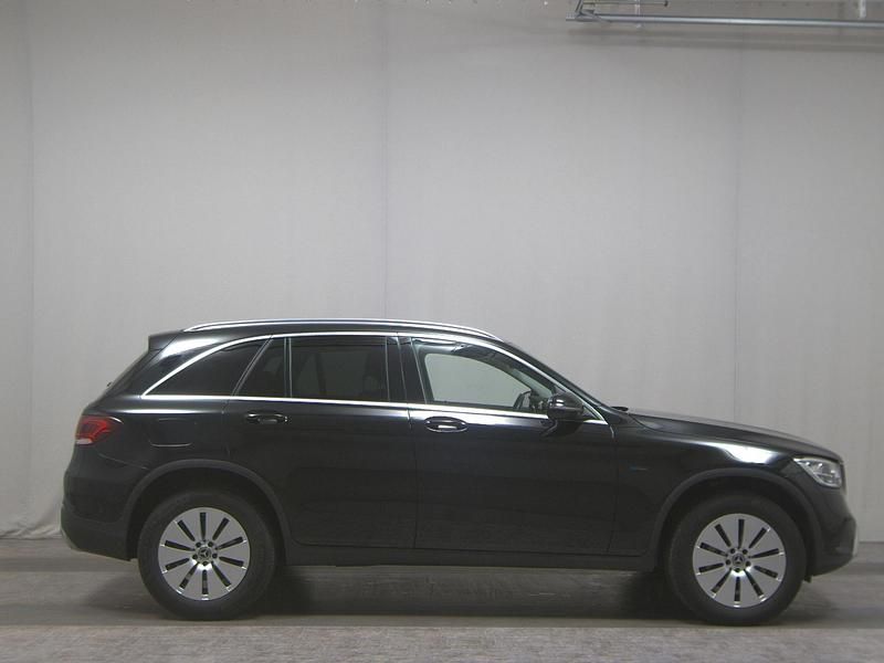 Schwarz Gebraucht 2021 Mercedes GLC300e Exclusive SUV | 27.480 € (Superpreis) - Bild 1/4