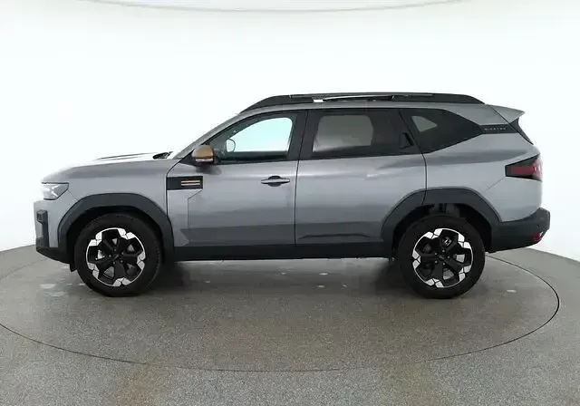 Neu Dacia Bigster Extreme 156 PS (114 kW) 2026 Grau SUV