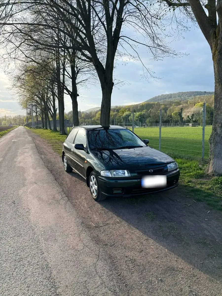 Gebraucht Mazda 323 1997 Andere farben Kleinwagen