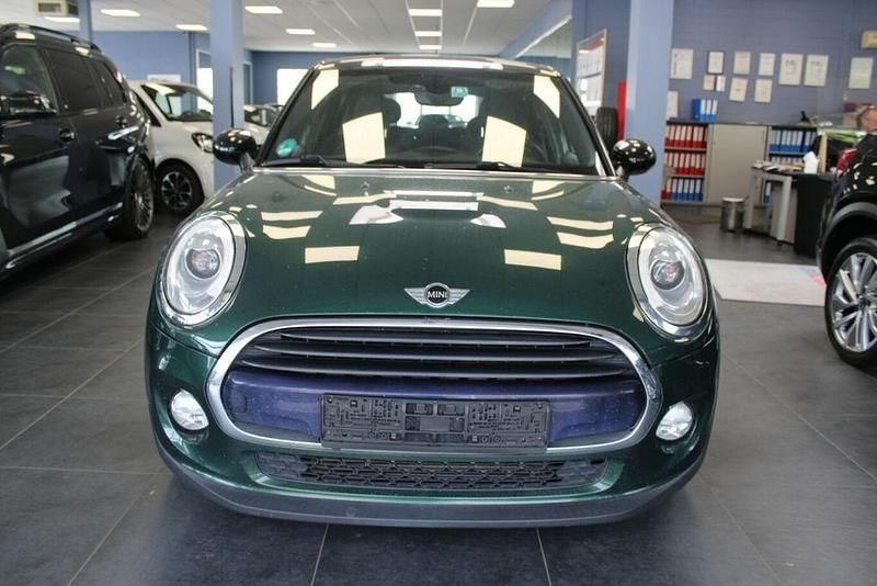 Gebraucht Mini Cooper 136 PS (100 kW) 2016 Grün Kleinwagen