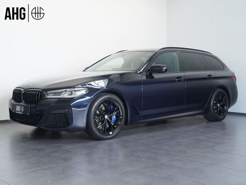 Schwarz Gebraucht 2022 BMW 530 M Sport Kombi | 41.880 € (Fairer Preis) - Bild 1/4