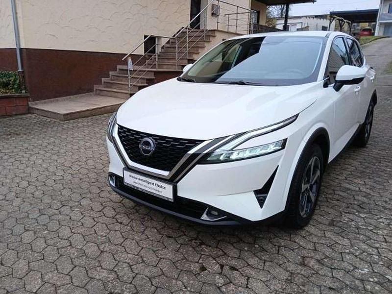 Gebraucht Nissan Qashqai 360º 158 PS (116 kW) 2023 White (s) SUV
