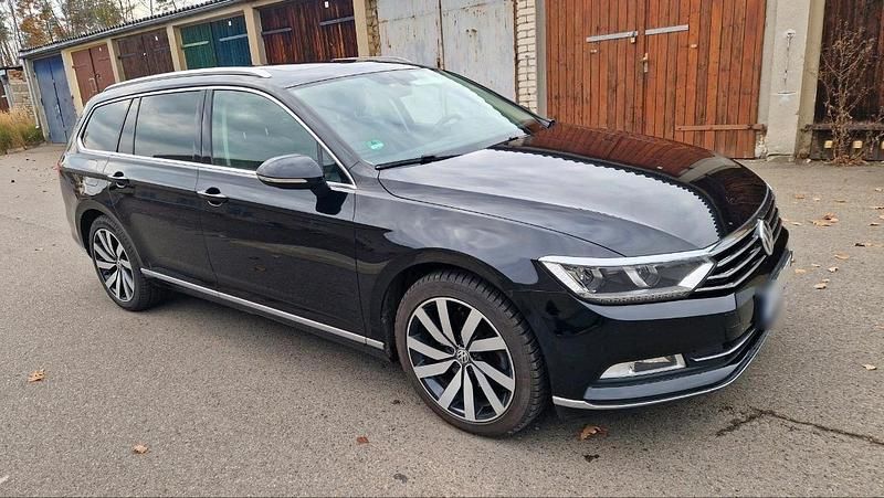 Gebraucht VW Passat Highline 150 PS (110 kW) 2018 Schwarz Kombi