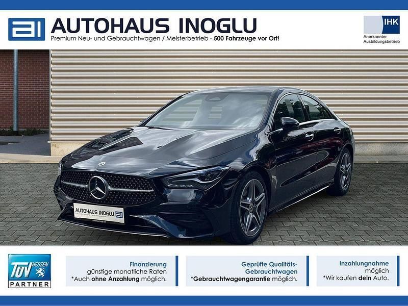 Kosmosschwarz metalliclack Gebraucht 2024 Mercedes CLA200 Advanced Plus Coupé | 35.980 € (Fairer Preis) - Bild 1/4
